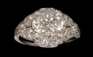 How to Identify Vintage & Antique Jewelry in Seattle, Washington